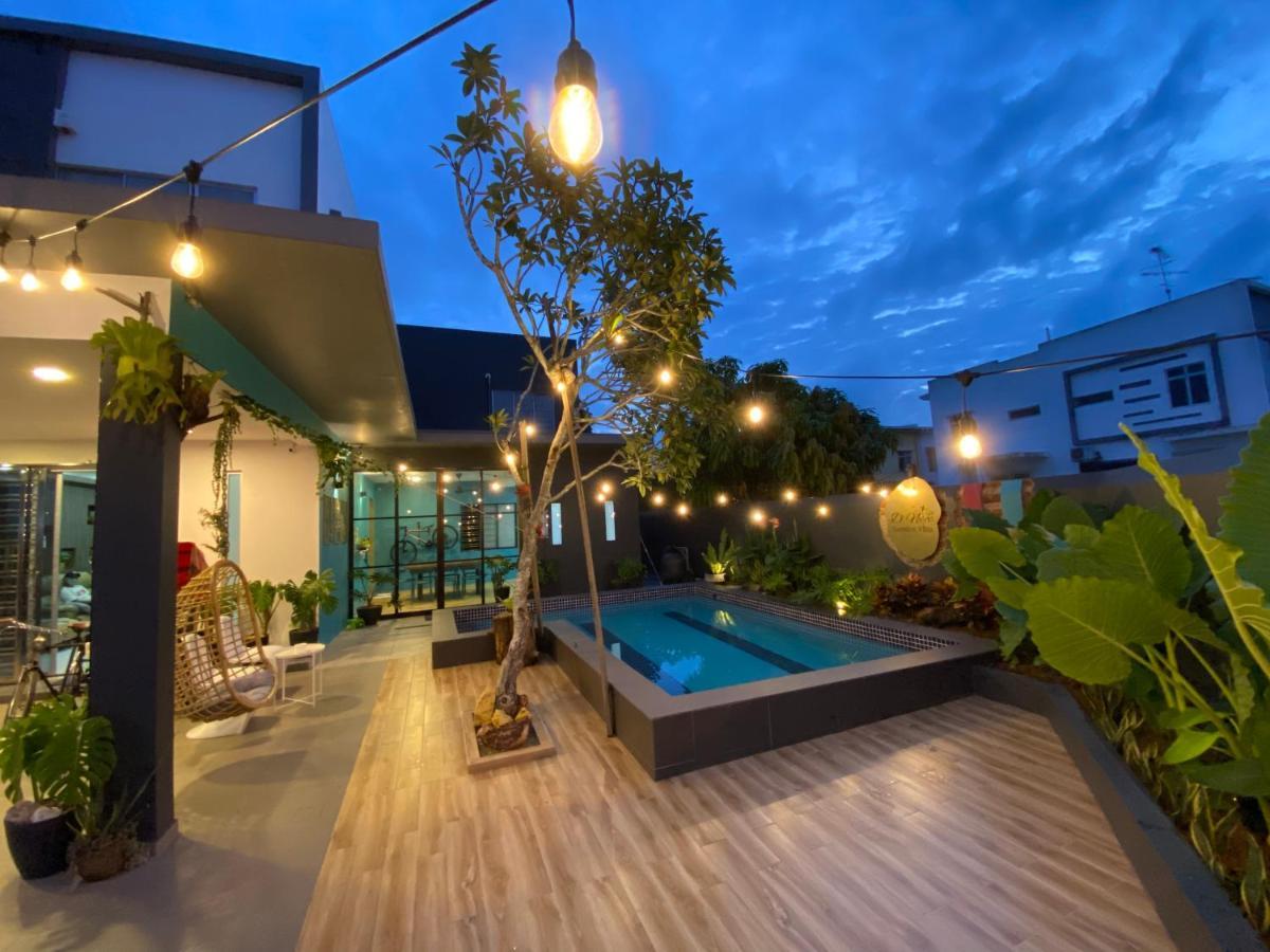 D Niice Garden View With Private Pool Bukit Indah, Johor Bahru Villa Eksteriør bilde